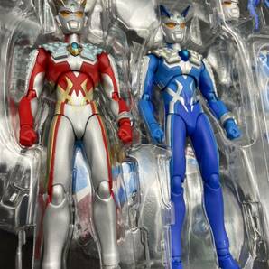 魂ウェブ商店限定 ULTRA-ACT(ウルトラアクト) ストロングコロナゼロ&ルナミラクルゼロ ウルトラゼロファイト 完成品 可動フィギュアの画像2