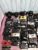 Canon/OLYMPUS/MINOLTA など　フィルムカメラ　計約66台まとめ　中古現状品　動作未確認　(140s)_画像2