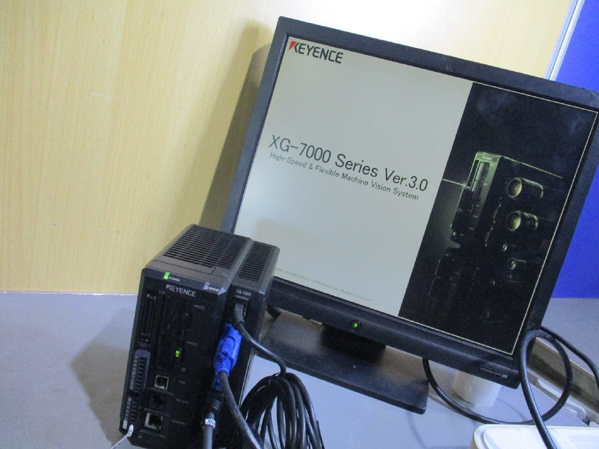 中古KEYENCE XG-7000Series Ver.3.0 XG-7500/ XG-200M/OP-84231<通電OK>(JBKR60412E021)