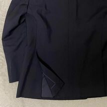 英王室御用達 Aquascutum アクアスキュータム 最高級 ダブルブレスト 紺ブレザー 金釦(ロゴ刻印入り) S 美品 J281_画像9