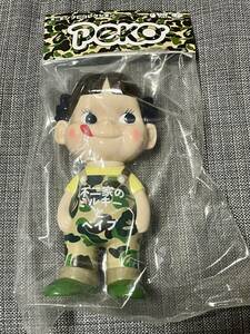 不二家 ソフビコレクション ペコちゃん ベイプ グリーン 未開封品 不二家 メディコムトイ bape 