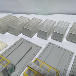 オールドレゴ カーポート 車庫 ミニカー用車庫ケース パーツ LEGO 大量まとめてセット の画像2