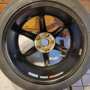 RAYS VOLK RACING TE37 SAGA 18インチ 8.5J +35 114.3 5Ｈ NEOVA ネオバ AD09 245/40R18 4本セット 美品 軽量 鍛造アルミホイール の画像8