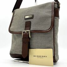 2103【美品】BURBERRY BLACK LABEL バーバリーブラックレーベル ショルダーバッグ メッセンジャー 斜め掛け 千鳥柄 ノバチェック メンズ_画像1