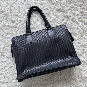 BOTTEGA VENETA ボッテガヴェネタ ビジネスバッグ イントレチャート ブラックの画像1