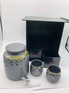 焼酎サーバー　収納箱付　茶碗×２　保管品　ウォーターサーバー