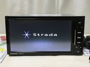 Strada CN-RE03WD 2017年度版 送料込 Bluetooth CA-LAV200D ハンズフリー フルセグ 地デジTV DVD/CD/SD 7V 2DIN 200mmワイド ストラーダ