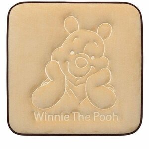 カーシート シングル クッション Winnie The Pooh くまのプーさん プレス 1枚 約45x45cm ベロア素材 手触り 抜群 ベージュ BE 5212-02BE