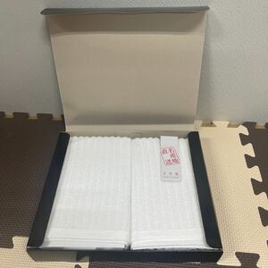 ● フェイスタオル 2枚 日本製 ホワイト 未使用品 ●