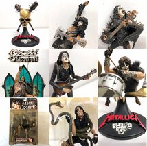 【HMフィギュアまとめて7個】McFarlane toys メタリカ METALLICA「DAMAGE INCスタチュー KISS オジー・オズボーン アリス・クーパー ▲_画像1