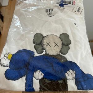 Tシャツ KAWS コラボTシャツ UNIQLO ホワイト 半袖 ユニクロ