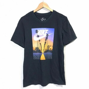 H7629dE NIKE ナイキ Tシャツ ブラック メンズ サイズS THE NIKE TEE スポーティー 半袖 プリントTシャツ 黒 ラウンドネック 古着