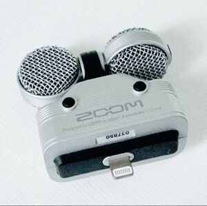 ZOOM iQ7 iPhone 指向性マイク 簡単小型マイク 角度調整　
