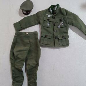 タカラ コンバットジョー GIジョー WWⅡ ドイツ軍将校 戦車兵 軍服 ブーツ ピストル 帽子などのセットの画像2