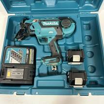 美品　マキタ　makita コードレス鉄筋結束機 リバータイア TR180DRGX_画像1