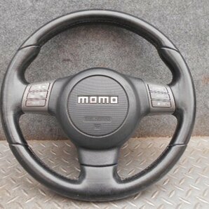 中古 ムーヴ L175S ステアリングホイール モモ momo レザー 黒 スイッチ付き ダイハツ（32-303）の画像1