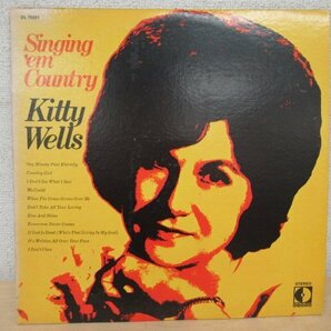 K1305 LPレコード「Kitty Wells/キティウェルズ Singing 'Em Country」DL-75221の画像1