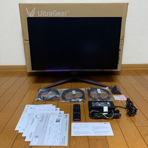 新品同様 LG 27GR95QE-B 有機EL 26.5型 LG UltraGear ゲーミングモニター 27GR95QEB