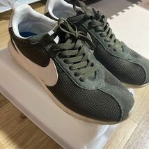 NIKE◆ローカットスニーカー_844266-301/27.5cm/カーキ/コットン　ナイキ_画像1