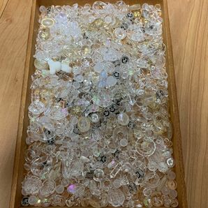 64.アンティークビーズ　プラスチックビーズ　アクリルアンティークビーズ　アソート　250g 大人女子　アクセサリーパーツ