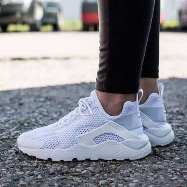 NIKE WMNS AIR HUARACHE RUN ULTRA BR 25cm