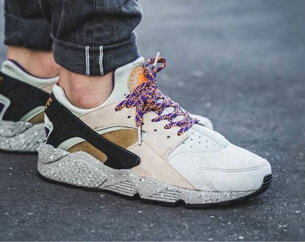 NIKE AIR HUARACHE RUN PREMIUM 27.5cm