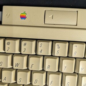 MIK138 Macintosh Classic★Apple★アップル★マウス★キーボード★箱付き★ジャンク品【1円スタート！！】の画像7