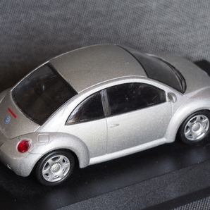 京商 1/64 フォルクスワーゲン ニュービートル 2台 Volkswagen New Beetleの画像5