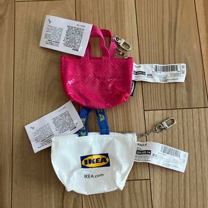 IKEA ミニバッグ キーホルダー