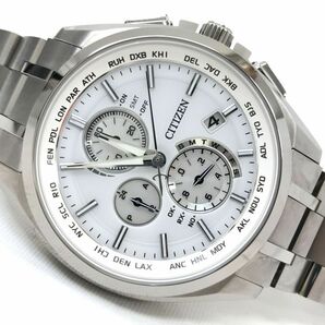 新品 CITIZEN シチズン ATTESA アテッサ Eco-Drive エコドライブ 腕時計AT8040-57A 電波ソーラー クロノグラフ カレンダー チタン 箱付きの画像1