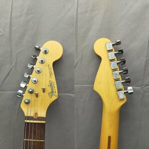 T7618＊【ジャンク】Fender フェンダー USA American standard Stratocaster エレキギターの画像3