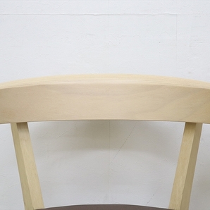 ◆karimoku カリモク家具 CA37モデル ダイニングチェア 食堂椅子 2脚セット 合成皮革 軽量 木製 モダン シンプル CA3700F562の画像6