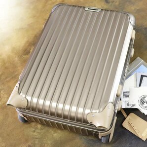 本物 リモワ トパーズ ゴールド アルミニウム キャリーバッグ トランクケース スーツケース キャリーケース ボストンバッグ RIMOWAの画像4