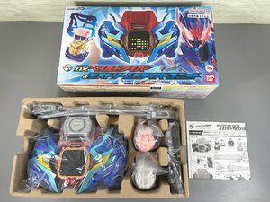 【中古品】BANDAI　仮面ライダーリバイス　DXベイルドライバー＆デストリームドライバーユニット　変身ベルト（60423101016352US）