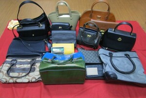 H【9318a】 ★ 大量 ブランド その他 バッグ /財布 おまとめ ★ COACH コーチ BOTTEGA ボッテガ 等 ファッションバッグ色々 中古品