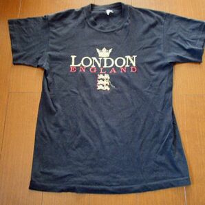 ネオ・ビンテージ！ジャンティ―ク　購入★８０’ｓ　スクリーンスターズ　白タグ　古着　LONDON　ENGLAND　Ｔシャツ