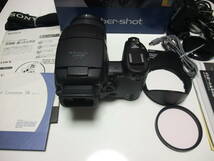 SONY Cyber-Shot DSC-R1 Vario-Sonnar 24-120mm f2.8-4.8 保護フィルターほか付属品多数 極美品_画像5