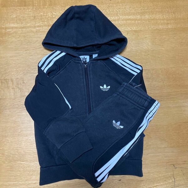 値下げ1500→1300【90cm】 adidas 上下　ジャージ　黒