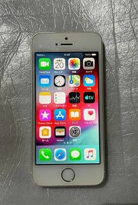 iPhone5S 16GB シルバー docomo