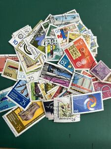DDR 東ドイツ切手 古切手 使用済み 60枚くらい 建物 乗り物