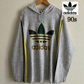 adidas 90s ビッグトレフォイルロゴプリント スウェットパーカー ビッグロゴ トレーナー 長袖トップス グレー 灰色