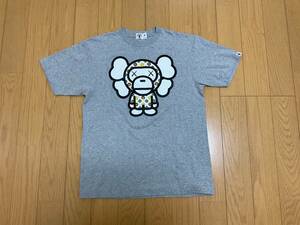 BAPExKAWS 初期 Tシャツ Mサイズ BABY MILO エイプ マイロ カウズ