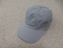 綿１００％ 帽子キャップ フリーサイズ ライトグレー色 美品_画像1