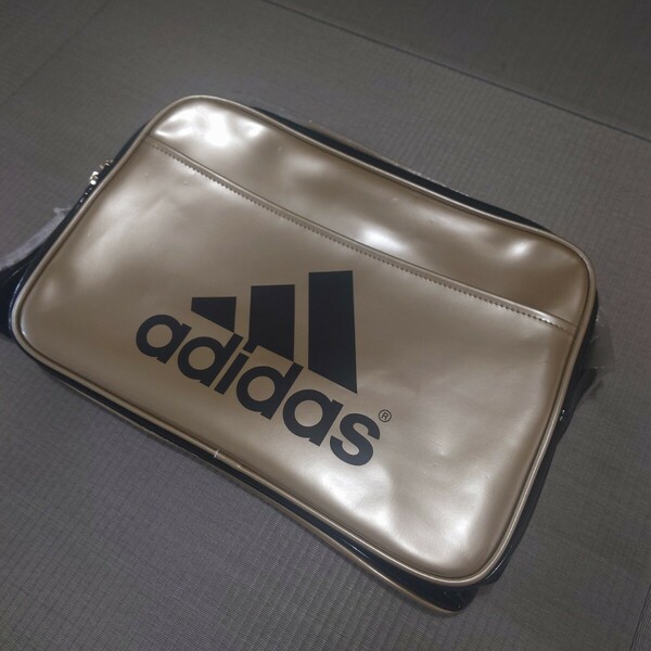 アディダス adidas エナメルバッグ ショルダー スポーツ 部活