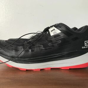 美品SALOMON ULTRA GLIDE サロモン ウルトラグライド トレイルランニングシューズL41430500 ブラック×アロイ×ゴジベリーUS8.5(26.5cm)の画像2