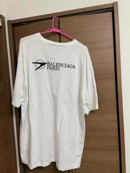 バレンシアガ　tシャツ