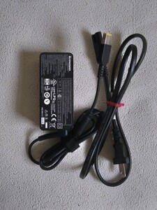 ★Lenovo ACアダプタ ADLX45NLC2A 20V 角型　稼働品！