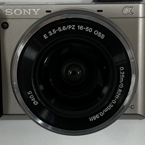 #16818【通電充電確認】SONY a6000 E 3.5-5.6/PZ 16-50 OSS E 4.5-6.3/55-210 ミラーレス一眼 デジタルカメラ 動作未確認の画像2
