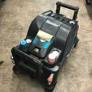 【中古品】★マキタ(makita) 常圧/高圧エアコンプレッサー AC401NXB