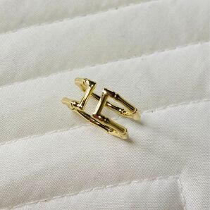 8号 アクセサリー リング ゴールド